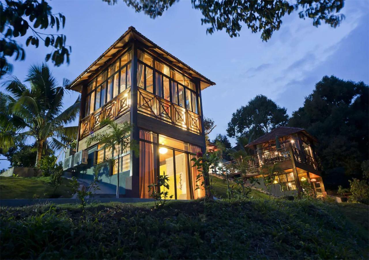 Bilut Leisure Sdn Bhd Hotel Raub Buitenkant foto